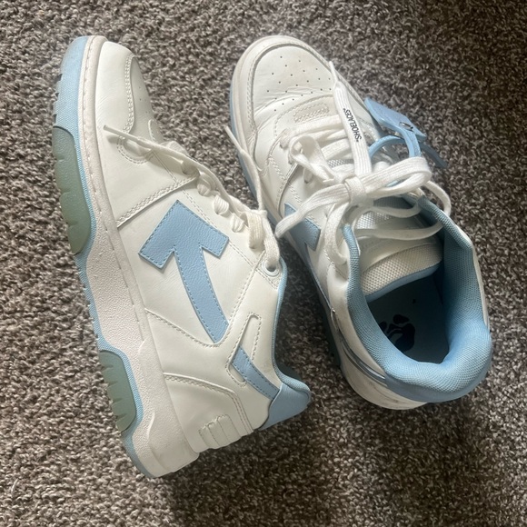 Offwhite sneakers - Picture 1 of 2